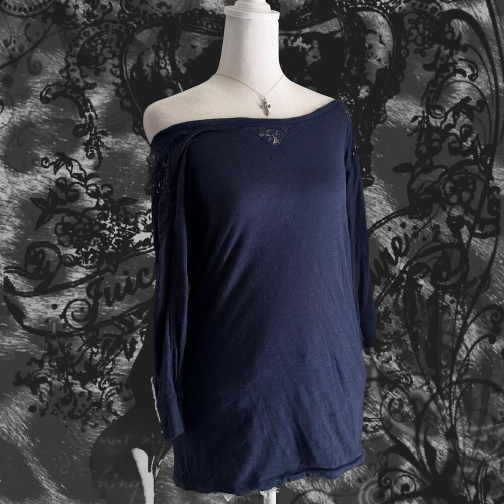 AMERICAN EAGLE dark blue wide neck lace detailing shoulders whimsical top